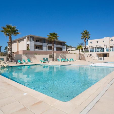 Location D'Un Superbe Appartement Avec Piscine Roquebrune-sur-Argens Exterior foto